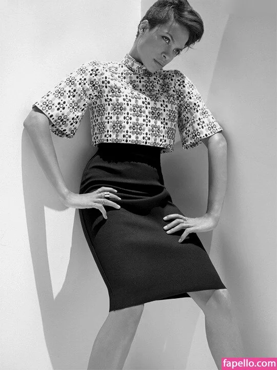 r.e.rosario / roseiaro Onlyfans Photo Gallery 