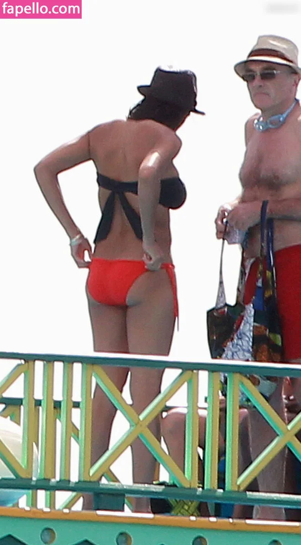 r.e.rosario / roseiaro Onlyfans Photo Gallery 