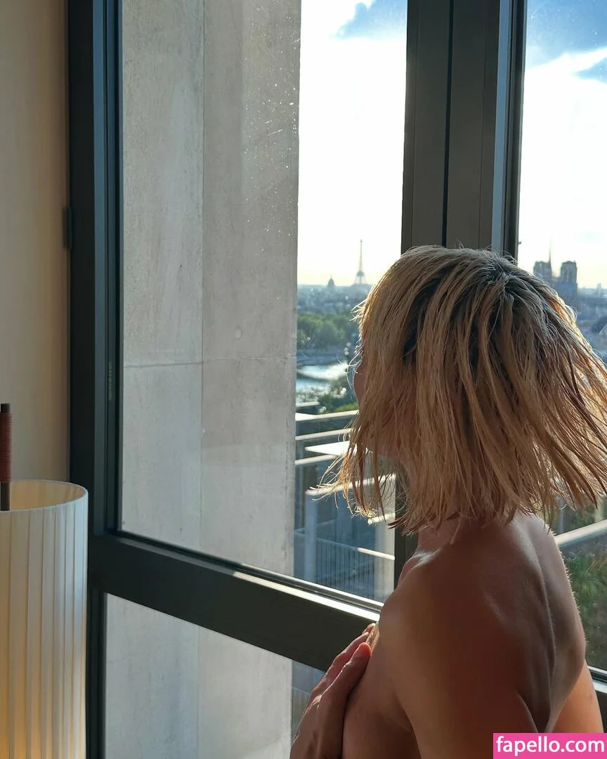 r.e.rosario / roseiaro Onlyfans Photo Gallery 