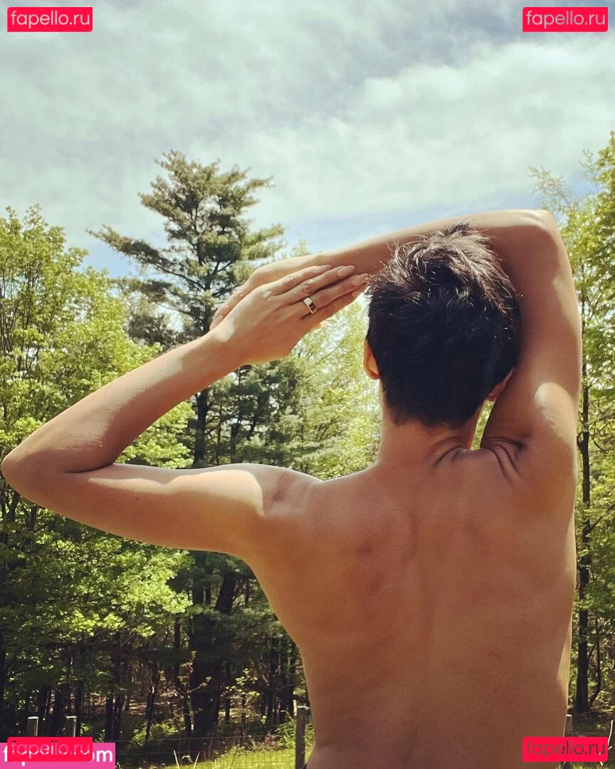 r.e.rosario / roseiaro Onlyfans Photo Gallery 