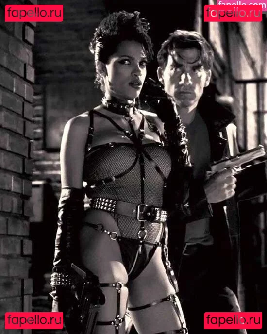 r.e.rosario / roseiaro Onlyfans Photo Gallery 