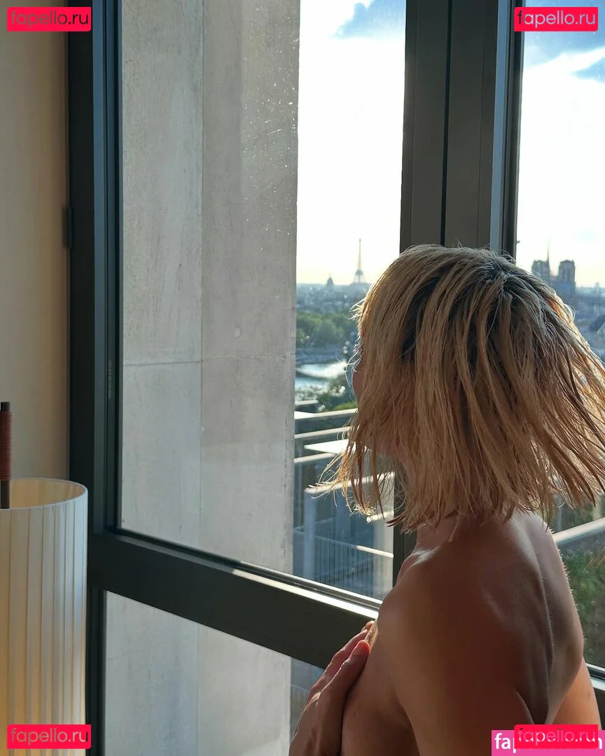 r.e.rosario / roseiaro Onlyfans Photo Gallery 