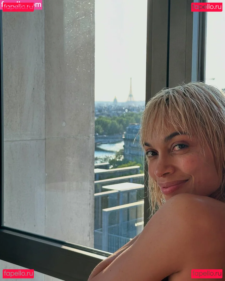 r.e.rosario / roseiaro Onlyfans Photo Gallery 