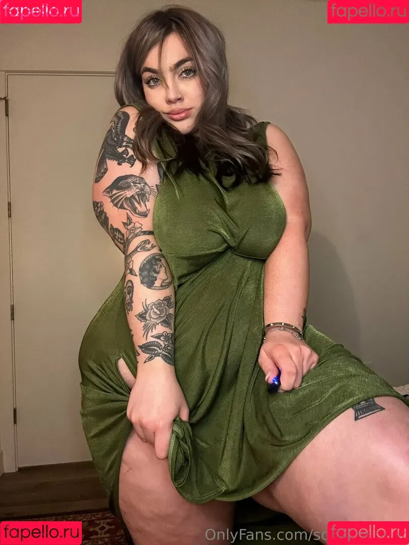 squishiebear / squishiebearr / squishiebearrr Onlyfans Photo Gallery 