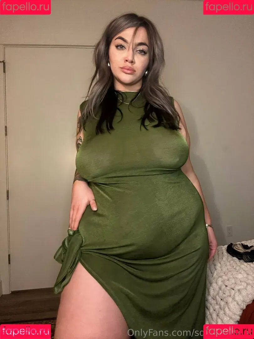 squishiebear / squishiebearr / squishiebearrr Onlyfans Photo Gallery 