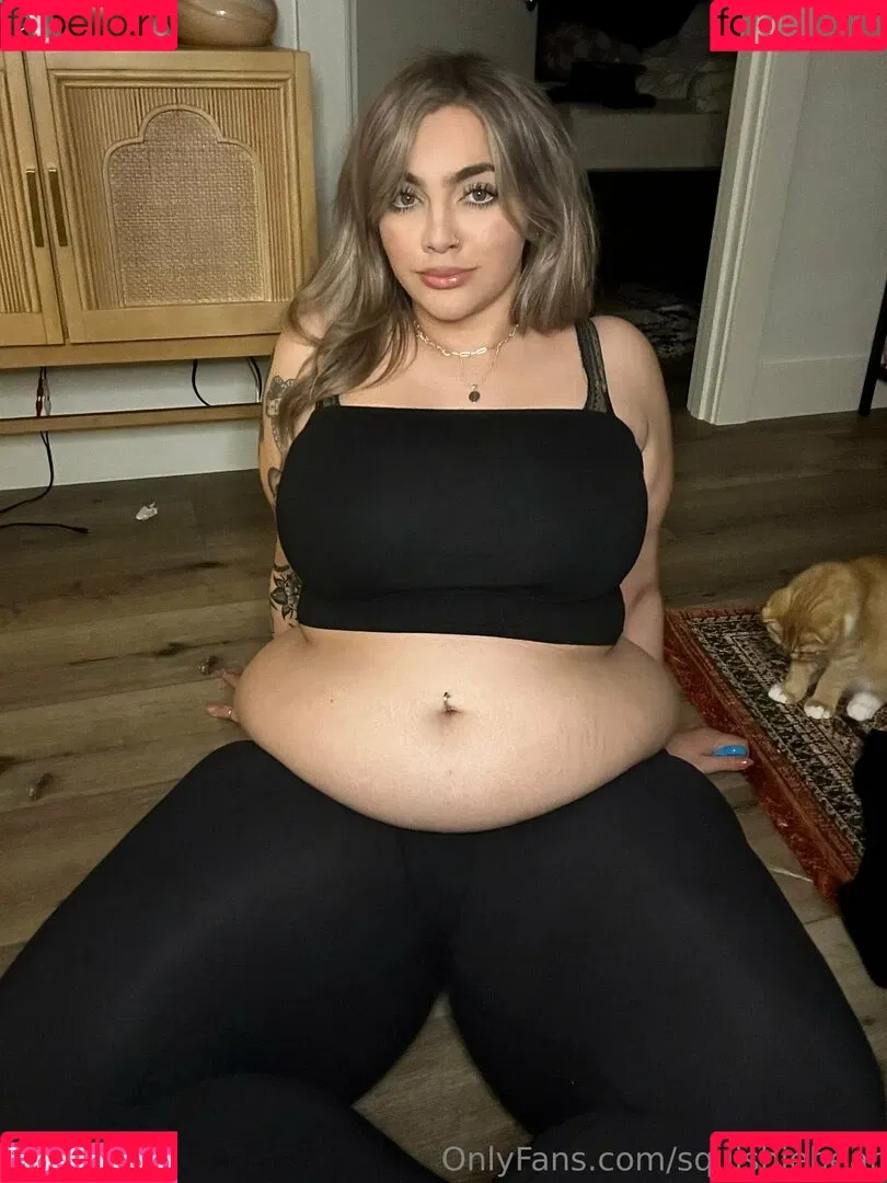 squishiebear / squishiebearr / squishiebearrr Onlyfans Photo Gallery 