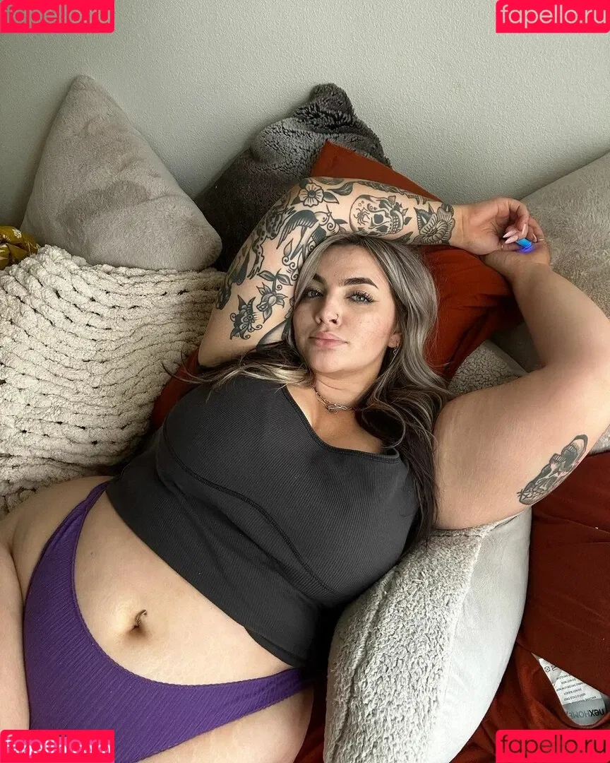 squishiebear / squishiebearr / squishiebearrr Onlyfans Photo Gallery 