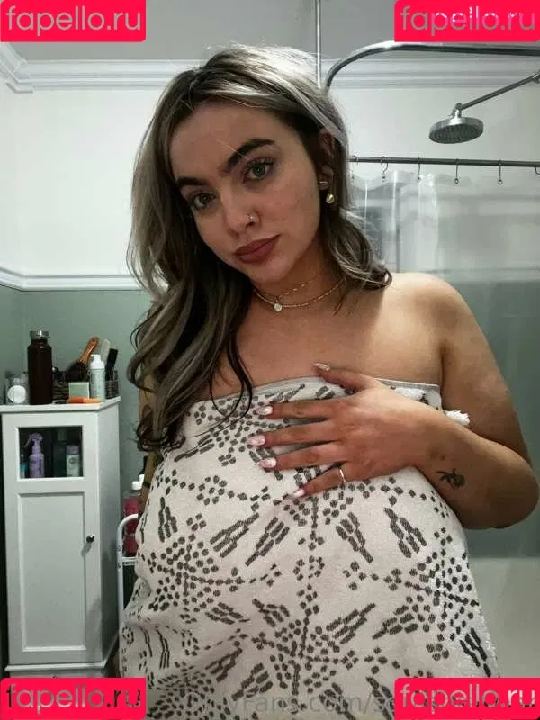 squishiebear / squishiebearr / squishiebearrr Onlyfans Photo Gallery 