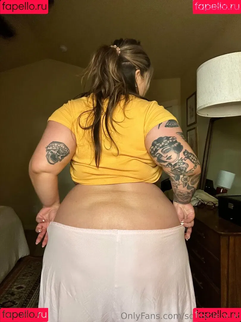 squishiebear / squishiebearr / squishiebearrr Onlyfans Photo Gallery 