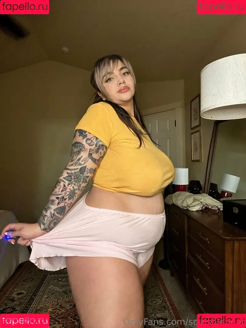 squishiebear / squishiebearr / squishiebearrr Onlyfans Photo Gallery 
