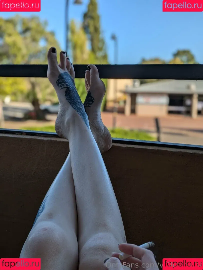 vi0let_night / vi0letnights_ Onlyfans Photo Gallery 