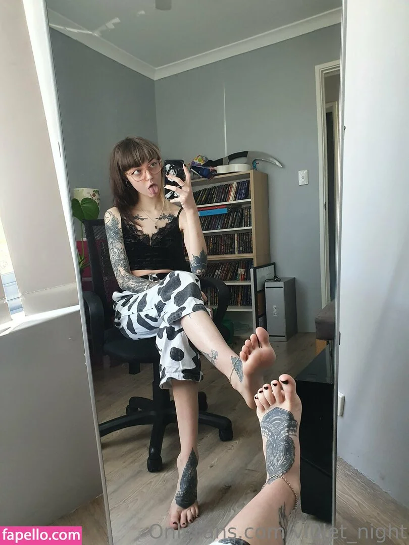 vi0let_night / vi0letnights_ Onlyfans Photo Gallery 