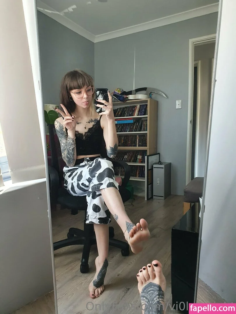 vi0let_night / vi0letnights_ Onlyfans Photo Gallery 