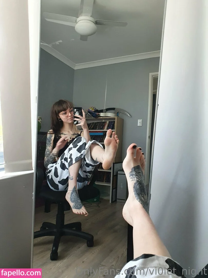 vi0let_night / vi0letnights_ Onlyfans Photo Gallery 