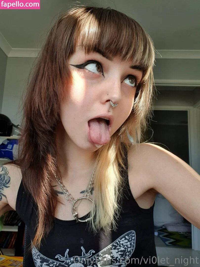 vi0let_night / vi0letnights_ Onlyfans Photo Gallery 