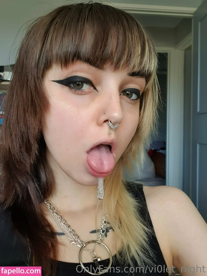 vi0let_night / vi0letnights_ Onlyfans Photo Gallery 