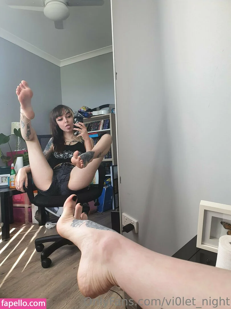 vi0let_night / vi0letnights_ Onlyfans Photo Gallery 