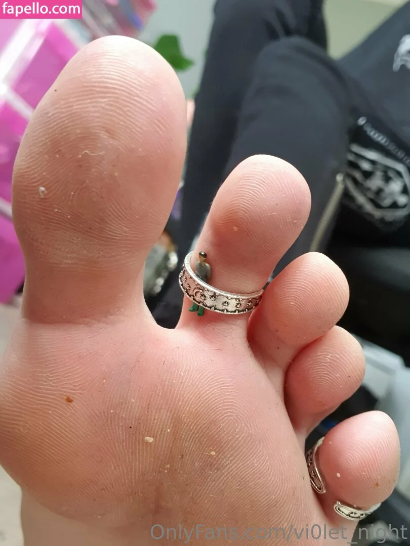 vi0let_night / vi0letnights_ Onlyfans Photo Gallery 