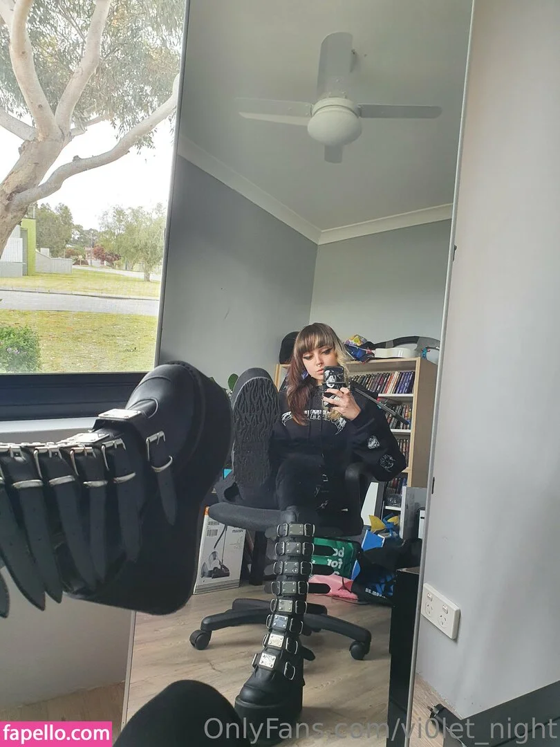 vi0let_night / vi0letnights_ Onlyfans Photo Gallery 
