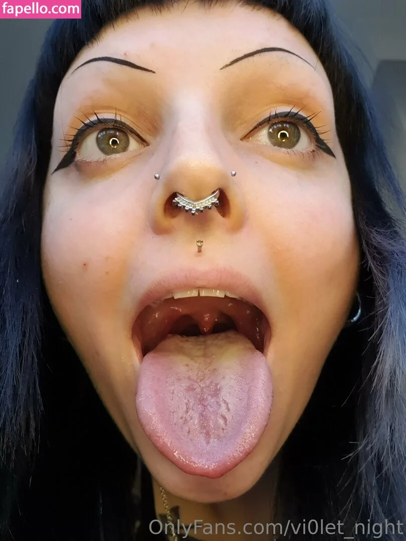 vi0let_night / vi0letnights_ Onlyfans Photo Gallery 