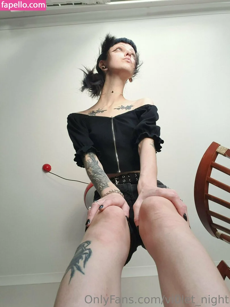 vi0let_night / vi0letnights_ Onlyfans Photo Gallery 