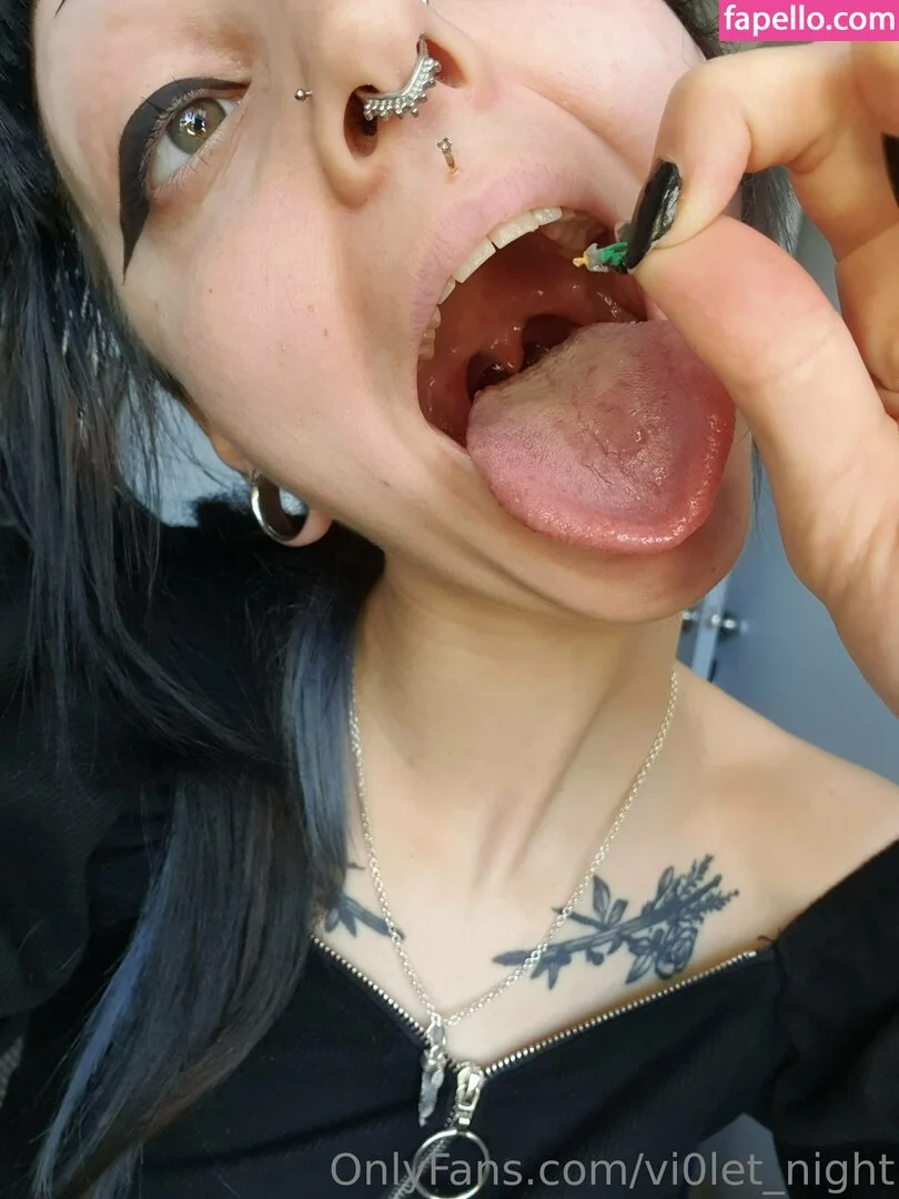 vi0let_night / vi0letnights_ Onlyfans Photo Gallery 