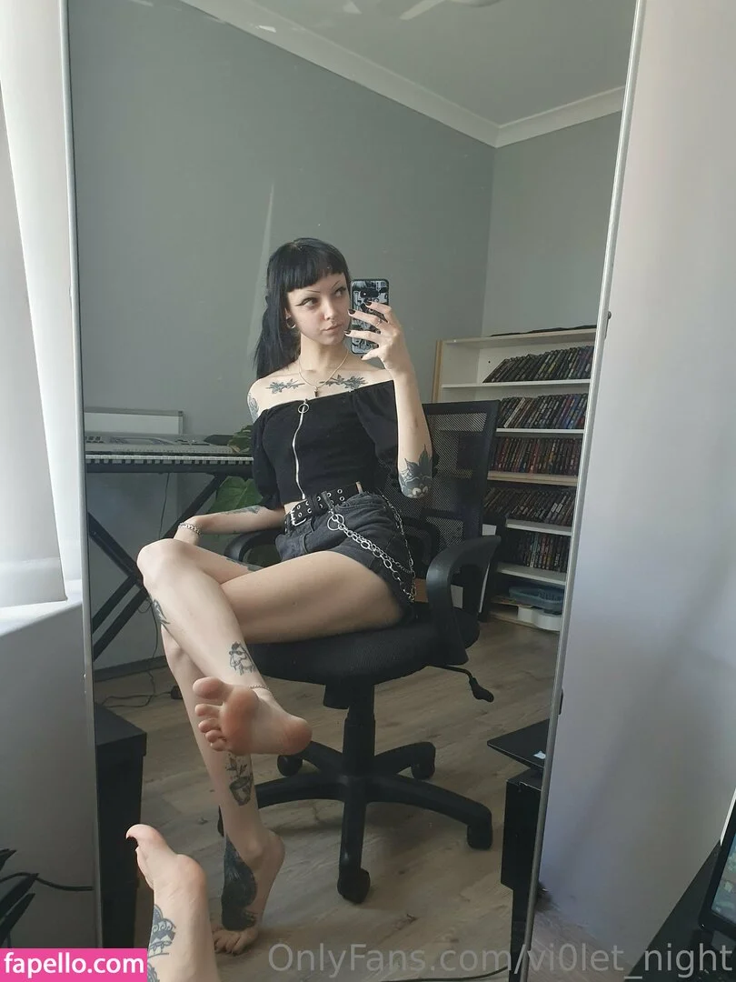 vi0let_night / vi0letnights_ Onlyfans Photo Gallery 