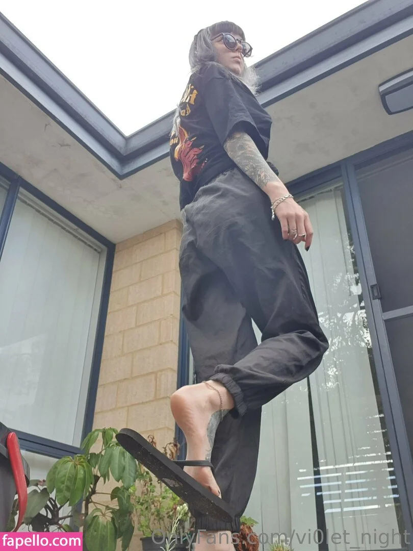 vi0let_night / vi0letnights_ Onlyfans Photo Gallery 