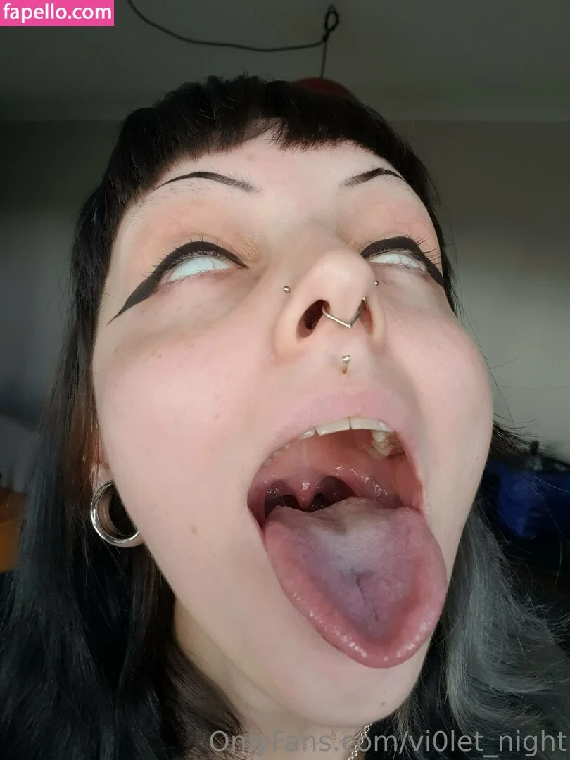 vi0let_night / vi0letnights_ Onlyfans Photo Gallery 