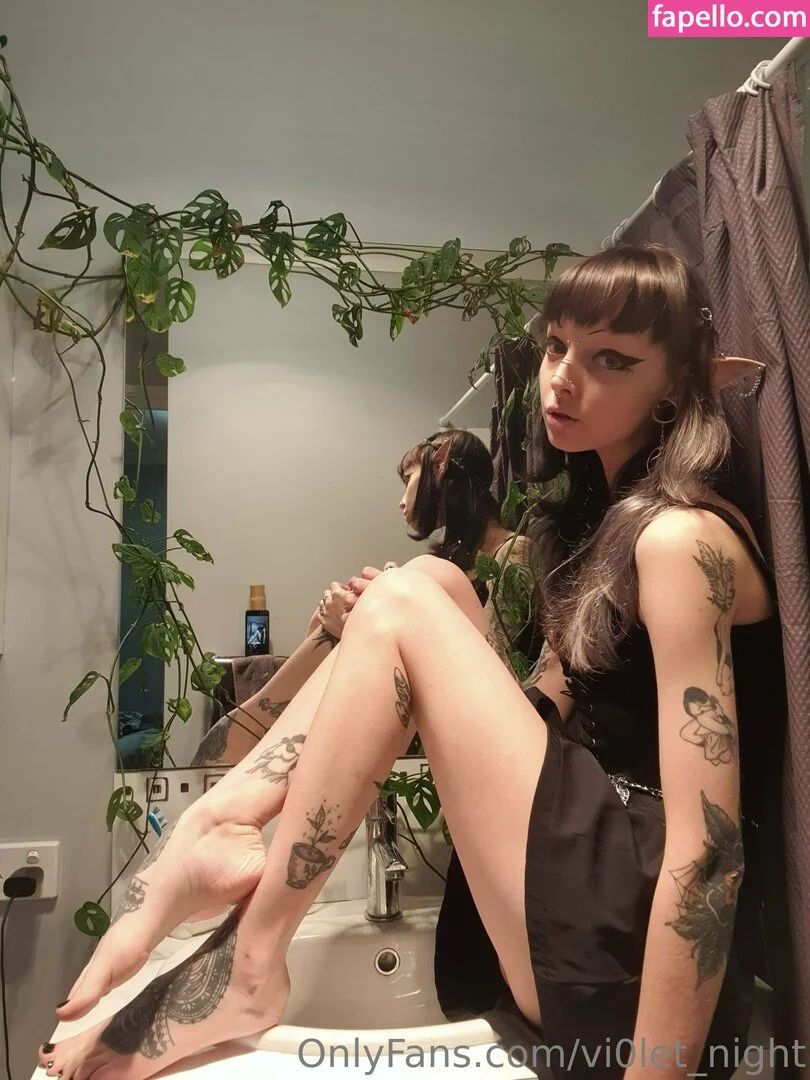 vi0let_night / vi0letnights_ Onlyfans Photo Gallery 