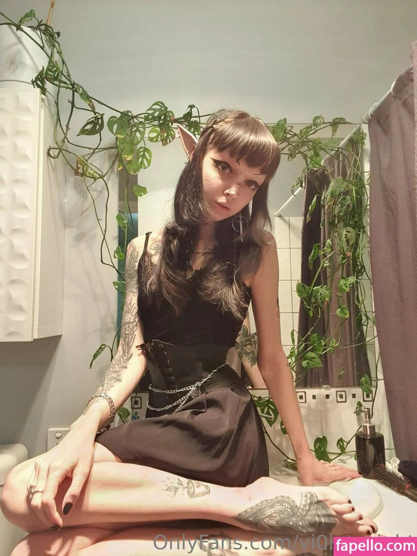 vi0let_night / vi0letnights_ Onlyfans Photo Gallery 