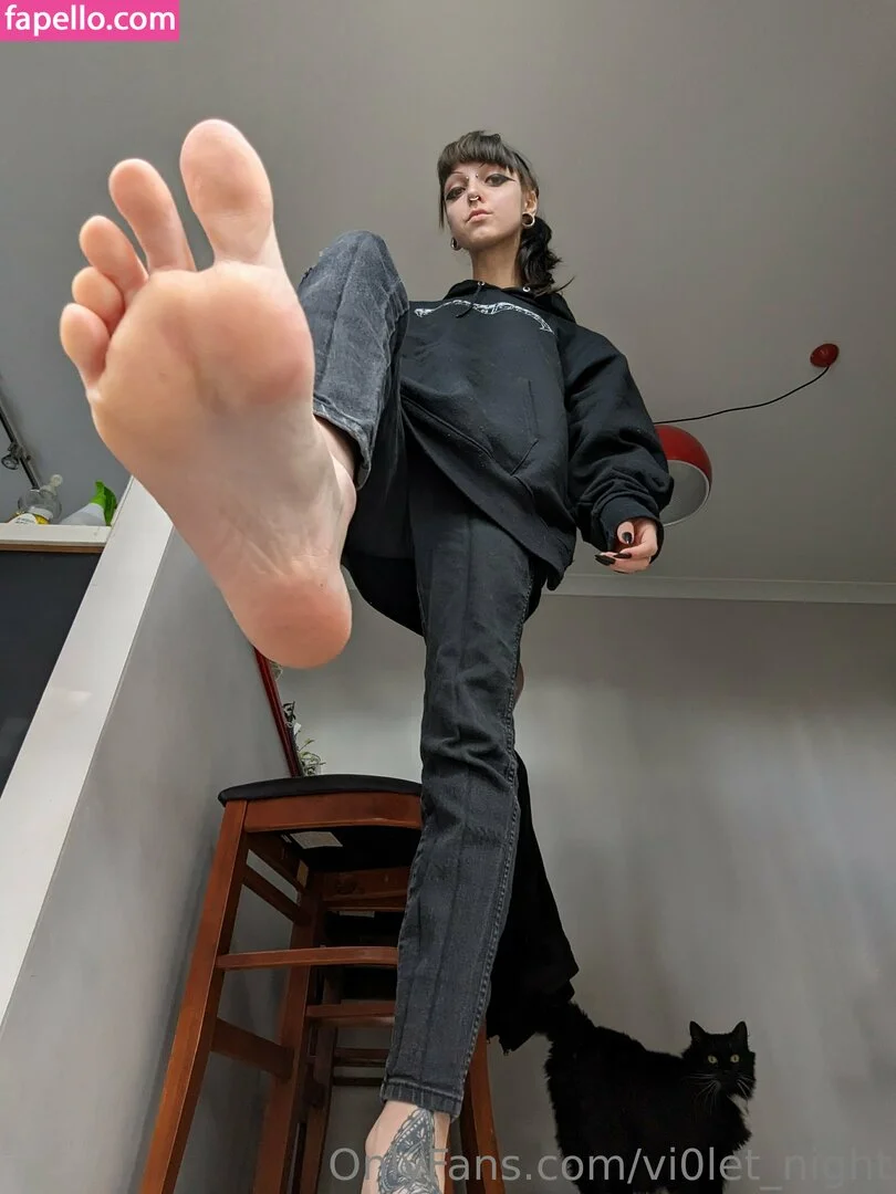 vi0let_night / vi0letnights_ Onlyfans Photo Gallery 