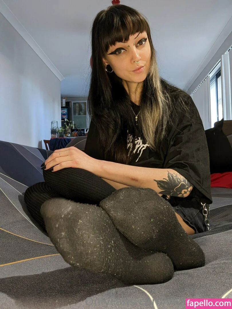 vi0let_night / vi0letnights_ Onlyfans Photo Gallery 