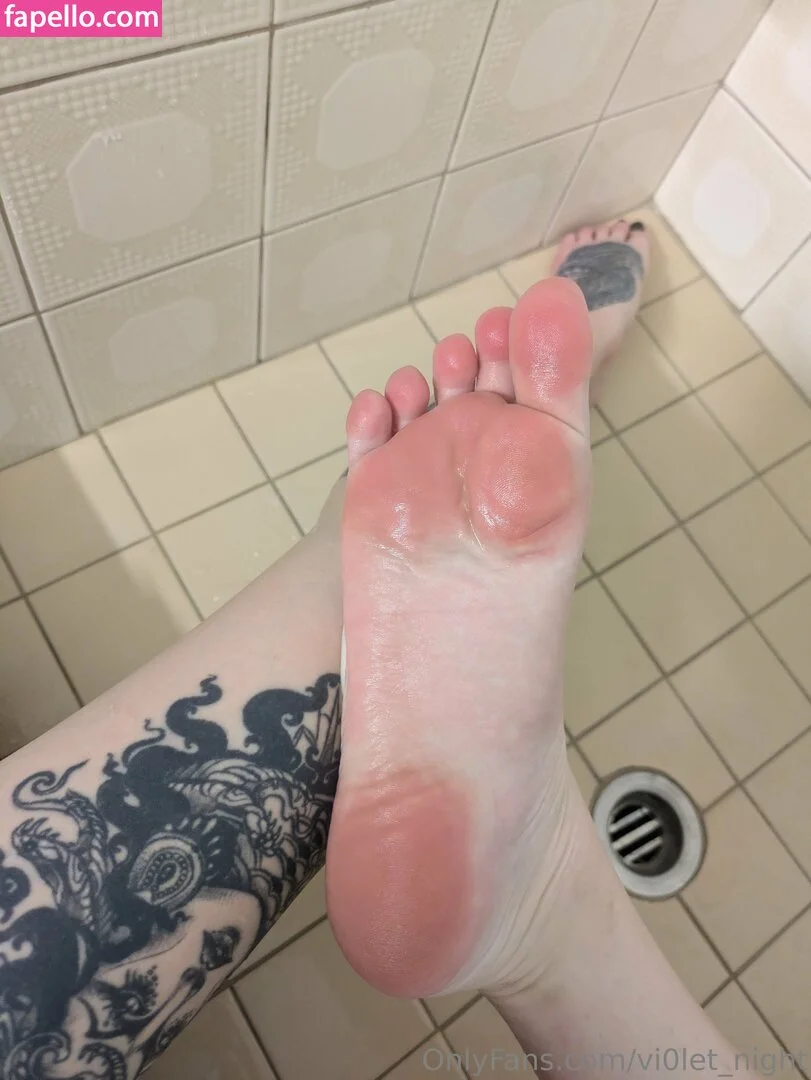 vi0let_night / vi0letnights_ Onlyfans Photo Gallery 