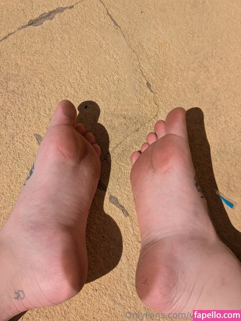 vi0let_night / vi0letnights_ Onlyfans Photo Gallery 