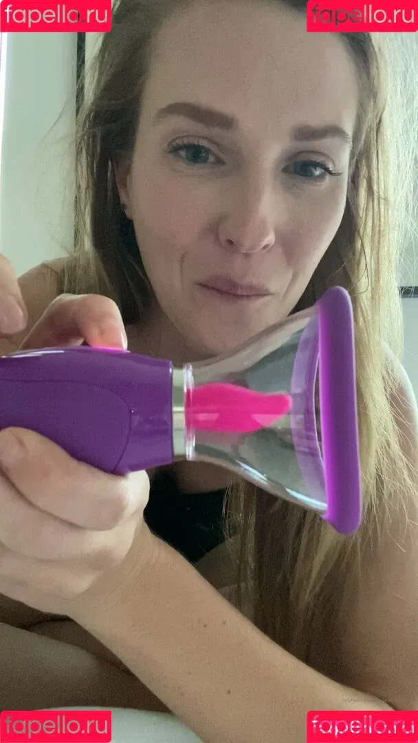 Ashley Lane / ashleylanexxx / priebusss Onlyfans Photo Gallery 