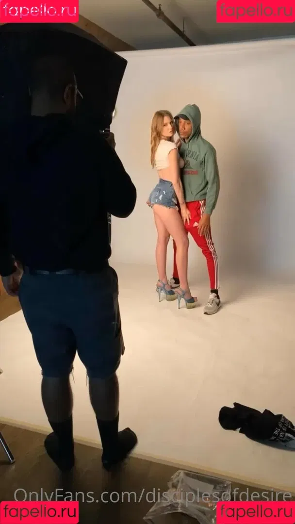Ashley Lane / ashleylanexxx / priebusss Onlyfans Photo Gallery 