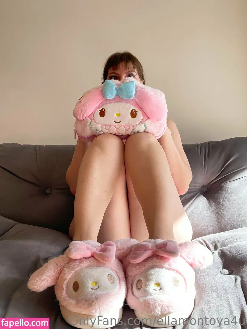 _ellaaa23 / ellamontoya4u Onlyfans Photo Gallery 