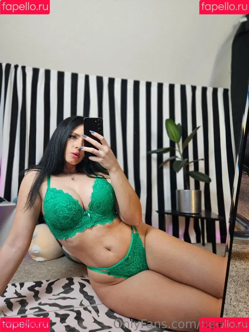 becka_ttv / beckatv Onlyfans Photo Gallery 