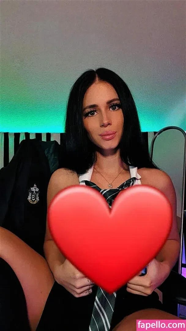 becka_ttv / beckatv Onlyfans Photo Gallery 