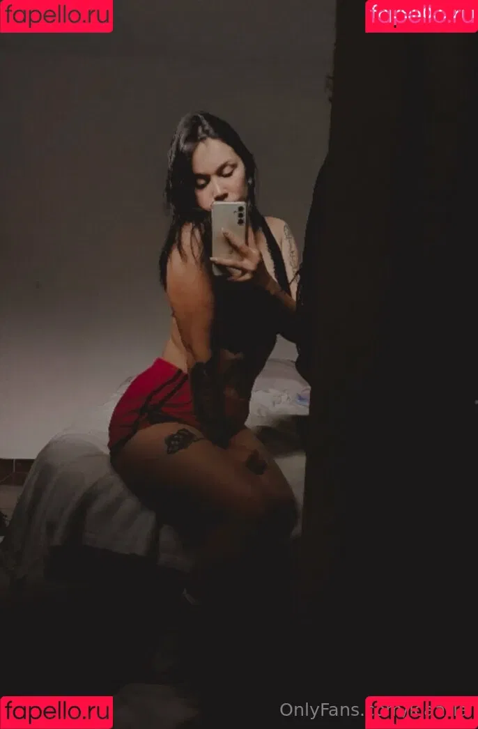 ifressa / issarae Onlyfans Photo Gallery 