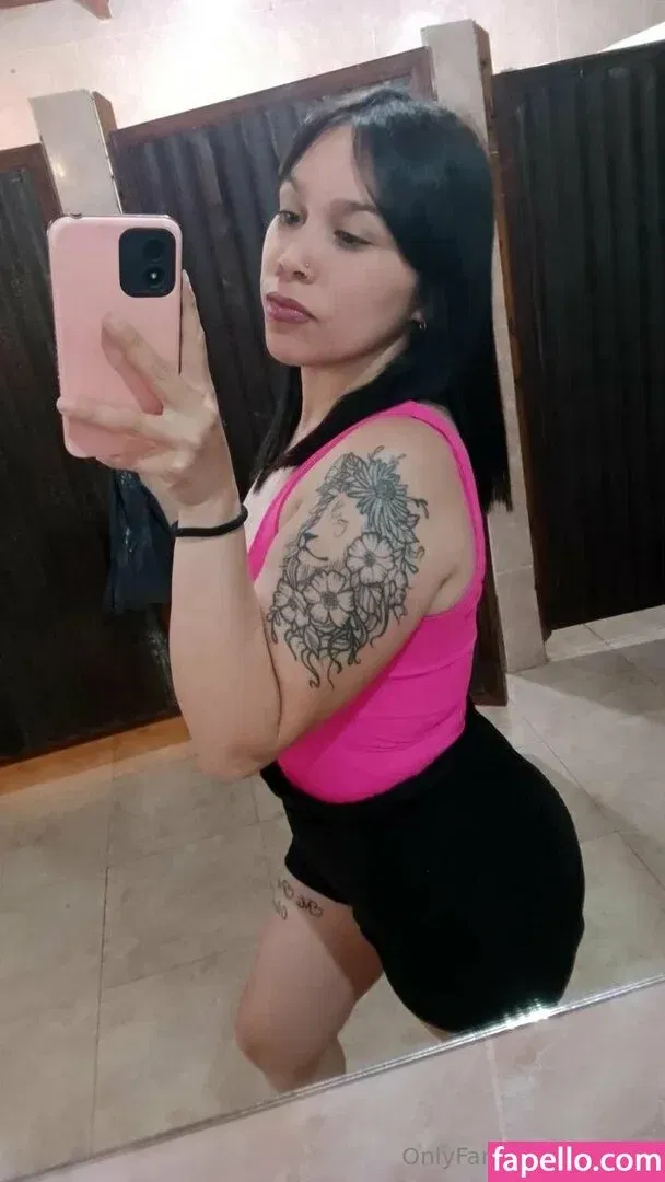 ifressa / issarae Onlyfans Photo Gallery 