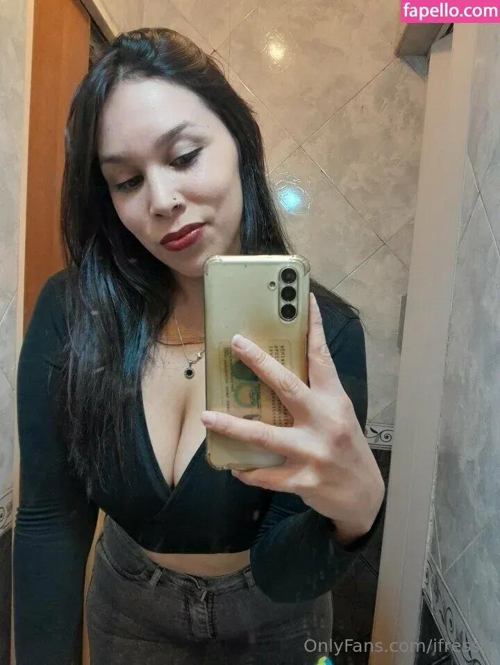 ifressa / issarae Onlyfans Photo Gallery 