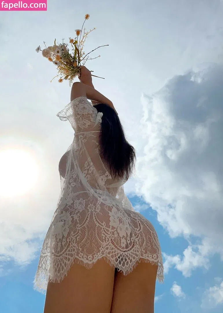 ilanosh / itsilanosh Onlyfans Photo Gallery 