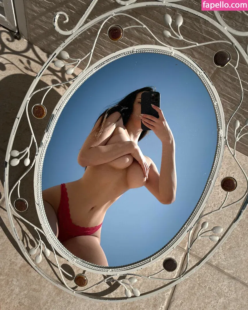 ilanosh / itsilanosh Onlyfans Photo Gallery 