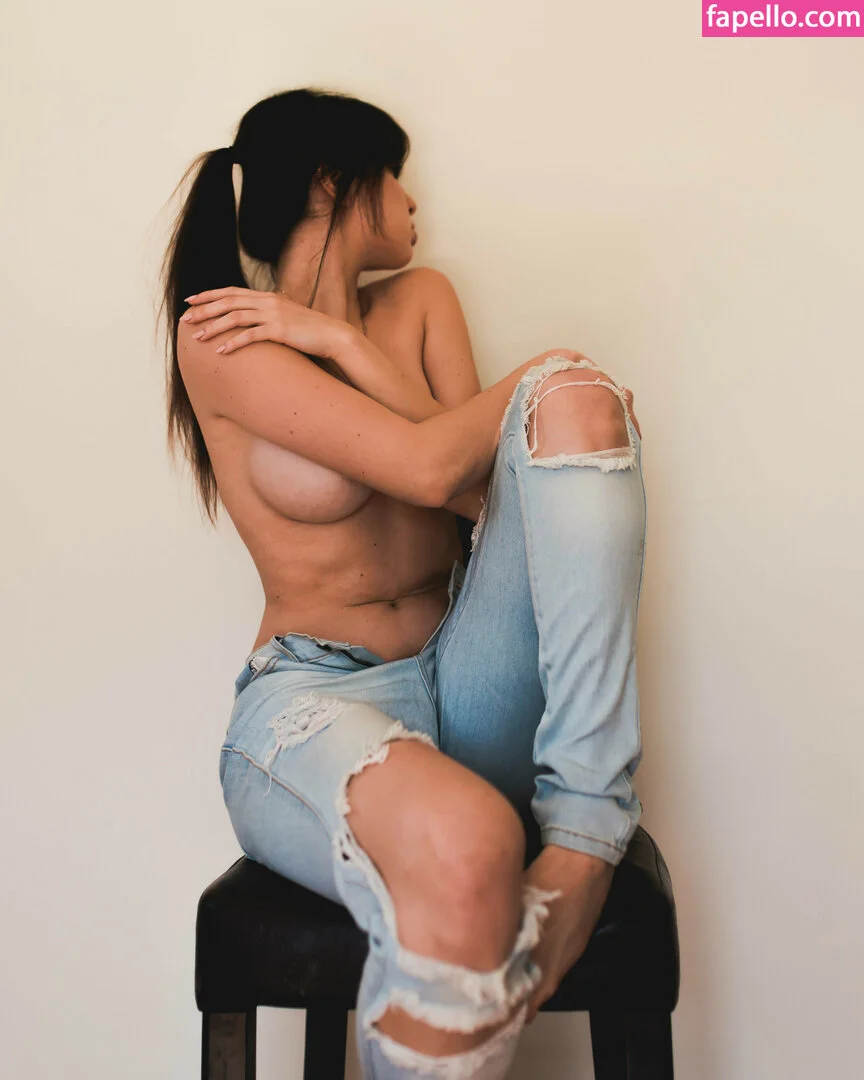 ilanosh / itsilanosh Onlyfans Photo Gallery 