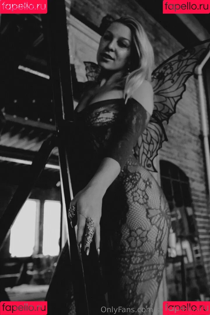 bridgetoeverland / everlastingananda PAWG & bbc couple / sprytethefairy Onlyfans Photo Gallery 