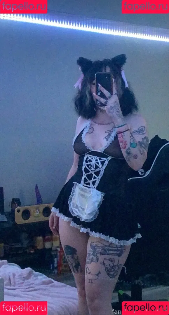 f_urbee / furbee._ / furbs0 Onlyfans Photo Gallery 