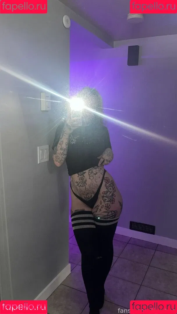 f_urbee / furbee._ / furbs0 Onlyfans Photo Gallery 