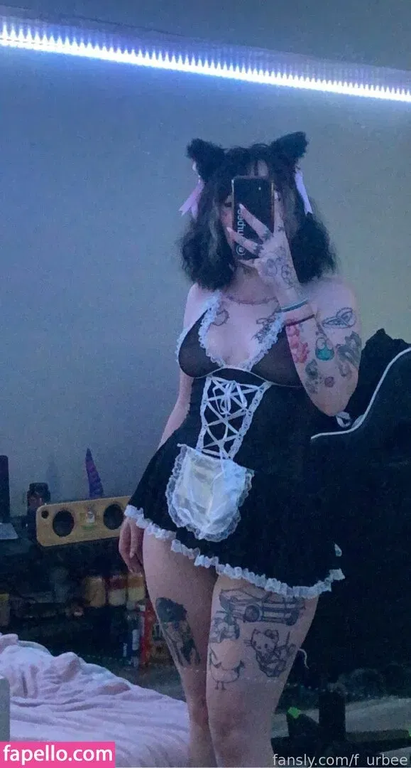 f_urbee / furbee._ / furbs0 Onlyfans Photo Gallery 